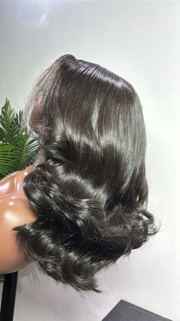 Élan wave – 14” | 350g | 5x5 HD Closure | Layered  Color- Natural black